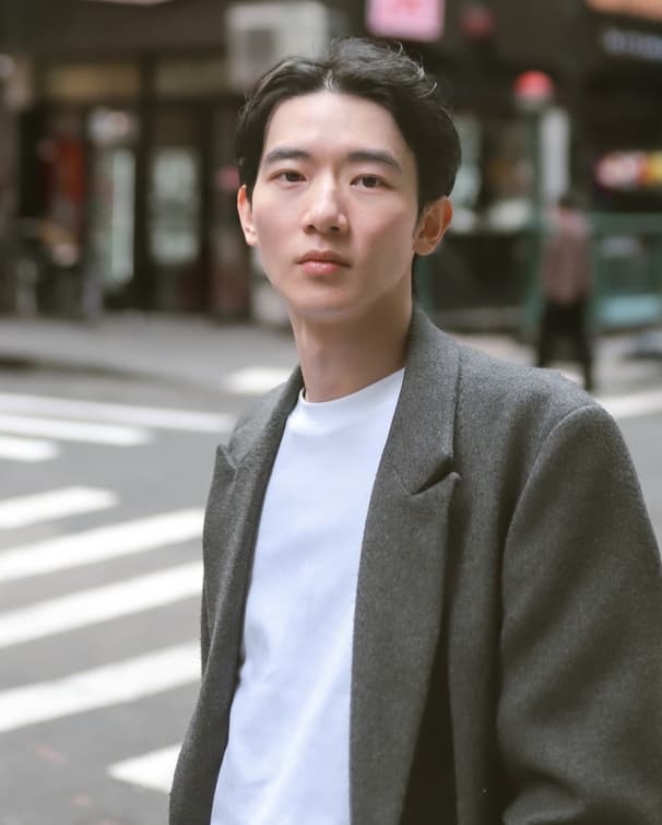 Conroy-Piano teacher NY Piano School Photo of Conroy Hu, instructor at NY Piano School.